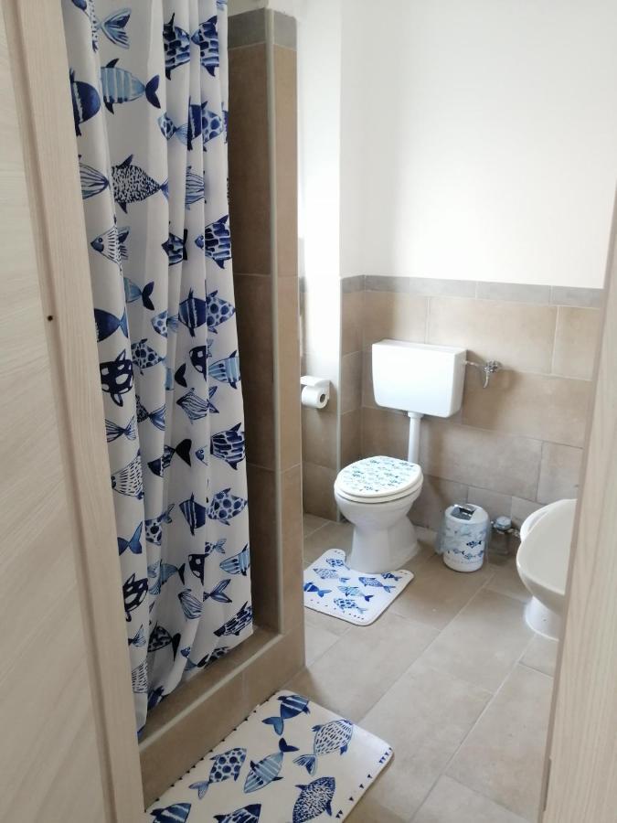 Albergo Blue Fish Albisola Superiore Exterior foto